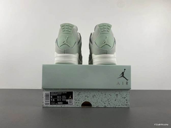 4 (W) HV0823-003 Air Jordan Seafoam 1101